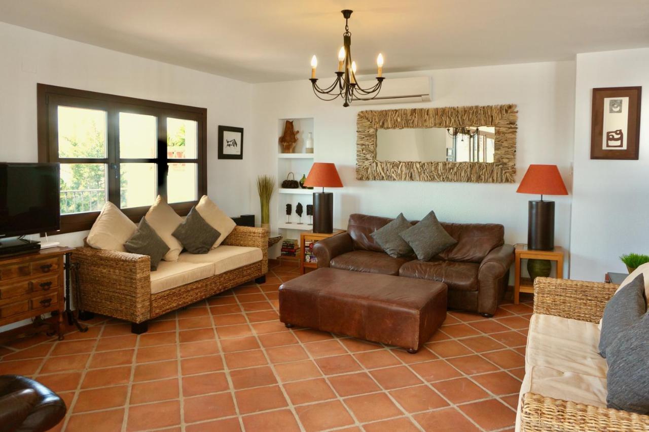 Casa Alba Villa Nerja Exterior photo