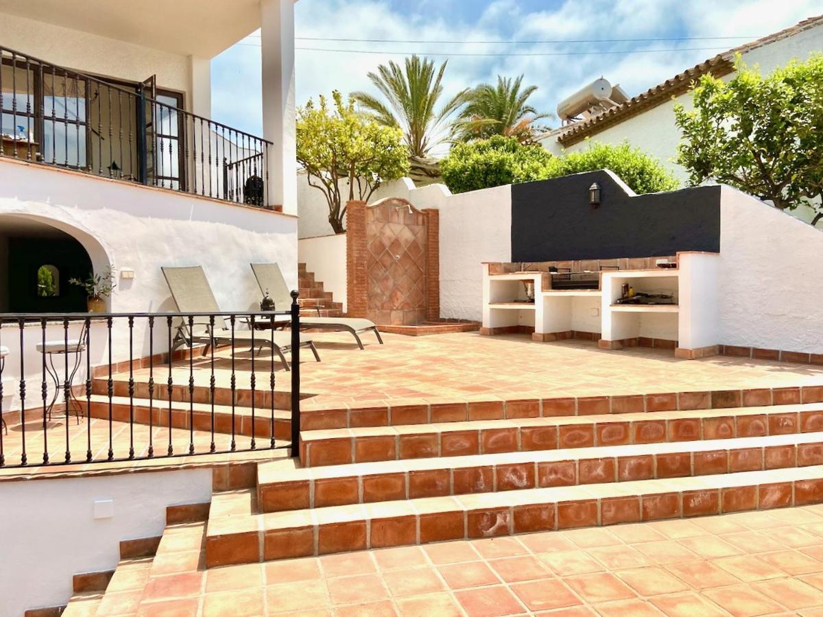Casa Alba Villa Nerja Exterior photo